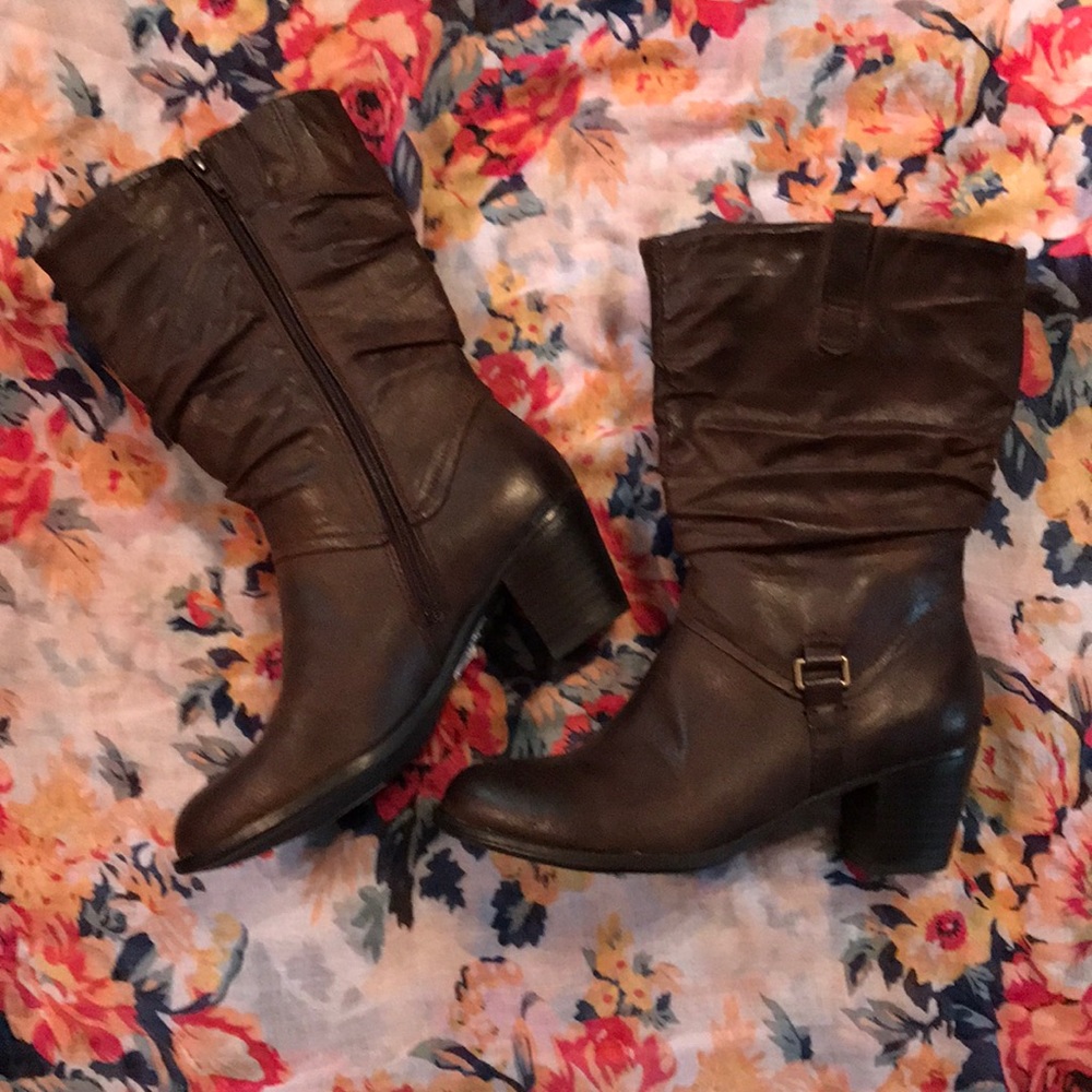Yuu Mid Calf Boots